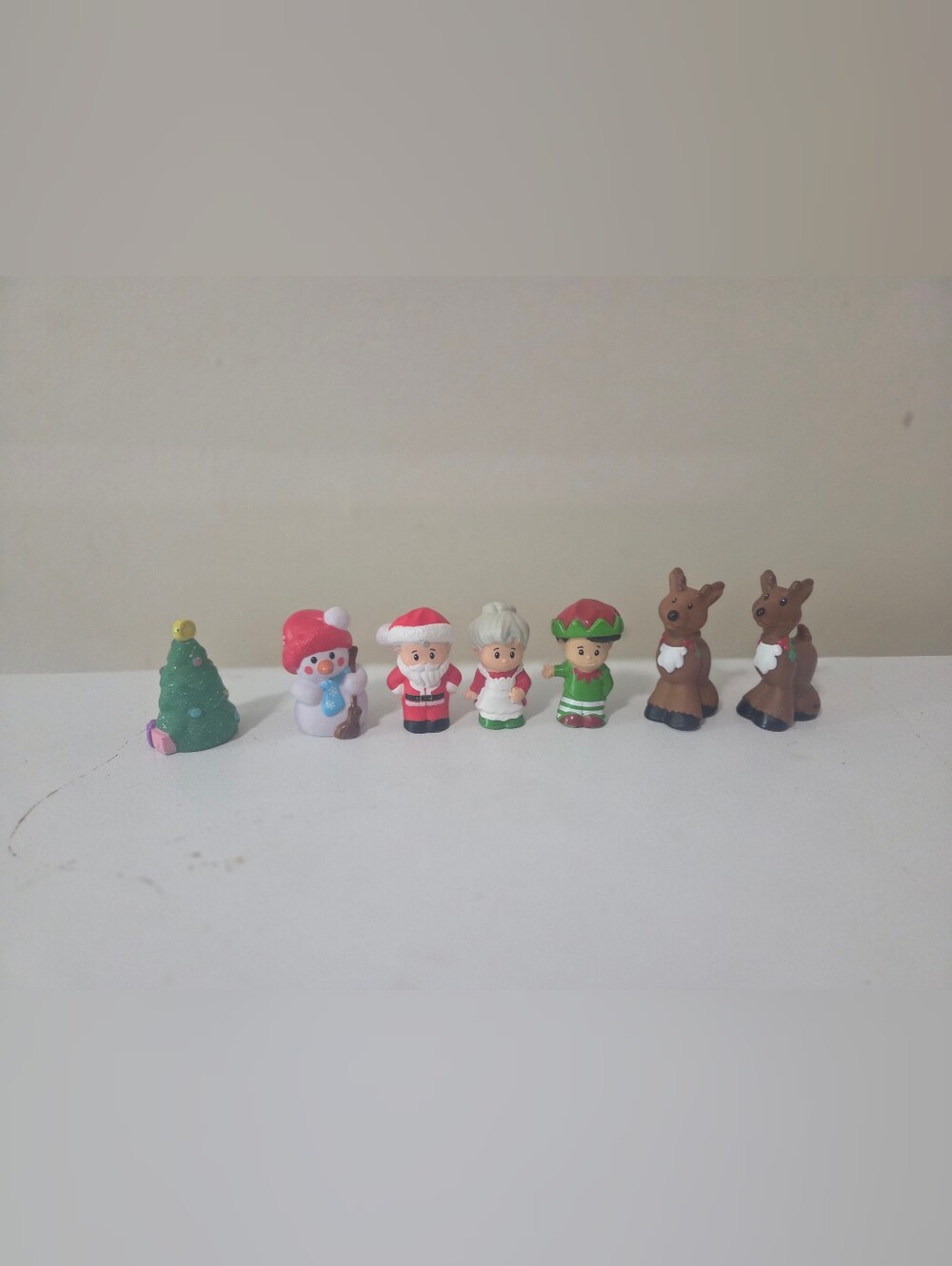 Fisher Price Little People Christmas Set Of 7